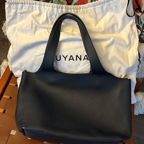 NWOT Cuyana system tote dual shades of navy and grey - Picture 14 of 15